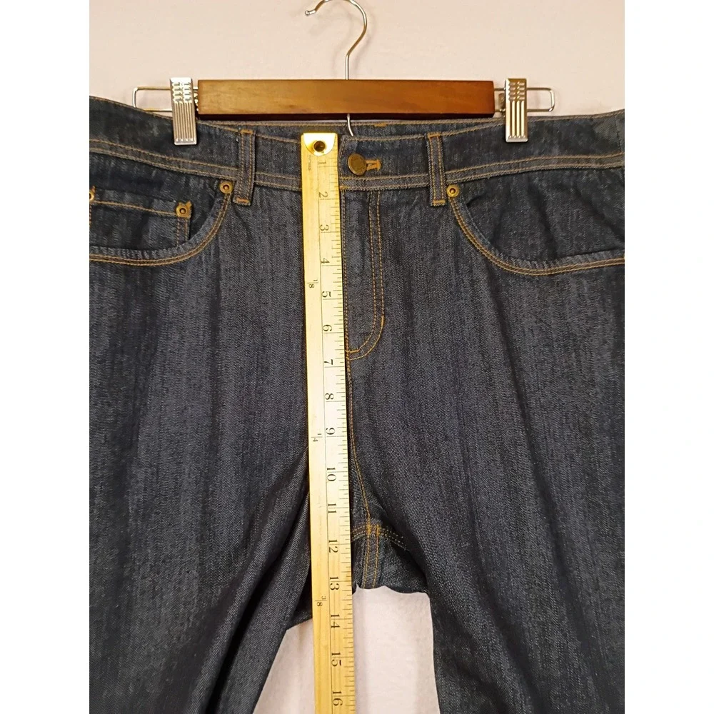 Classic Jones New York Sport Womens 14 Blue Dark Wash Straight Leg Stretch Jeans